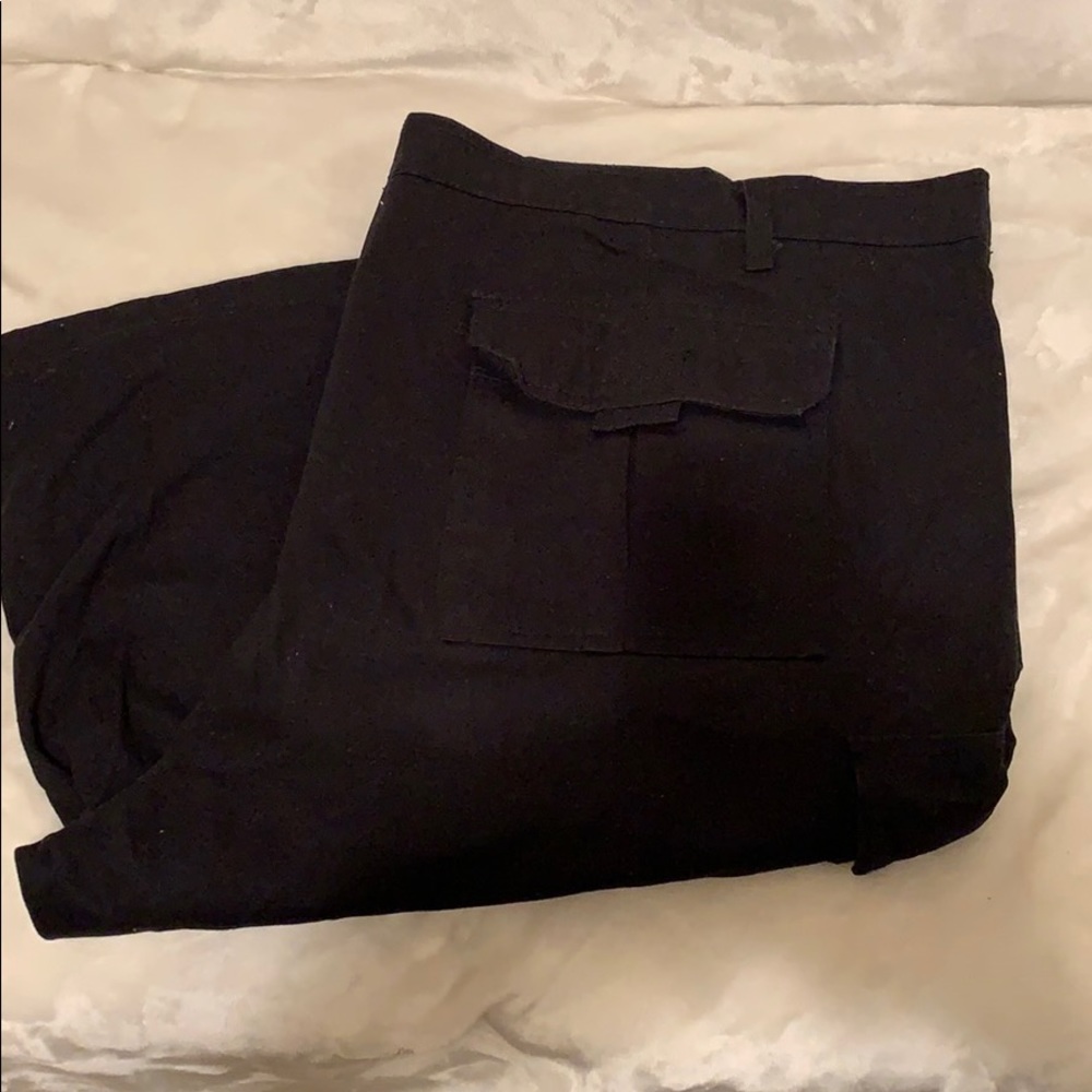Black Cargo Shorts!